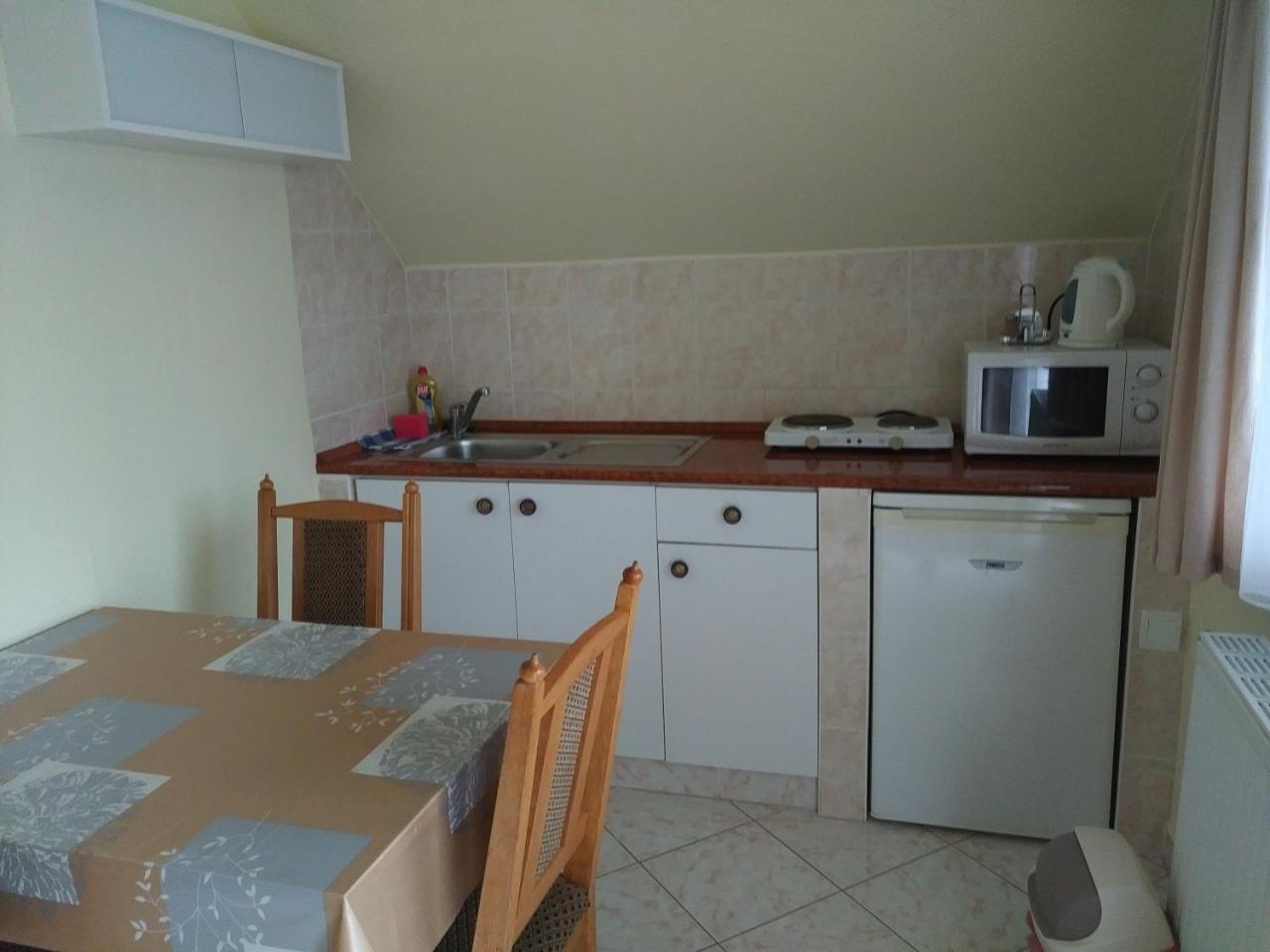 Villa Nova Hévíz Εξωτερικό φωτογραφία